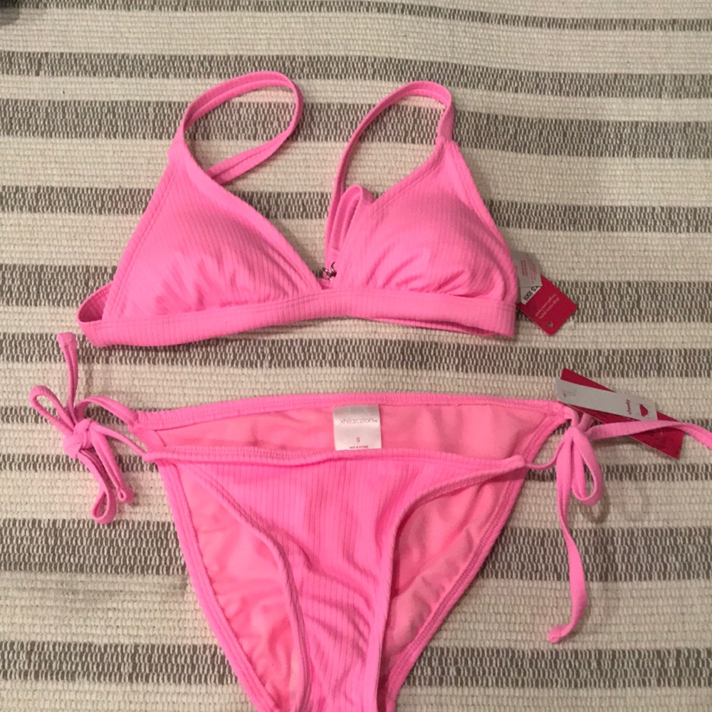 Top xsmall bottom small